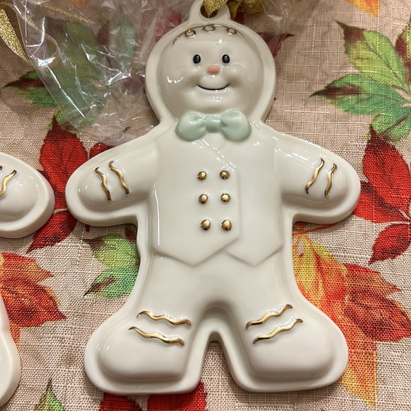 Lenox Gingerbread cookie molds - Picture 3 of 7